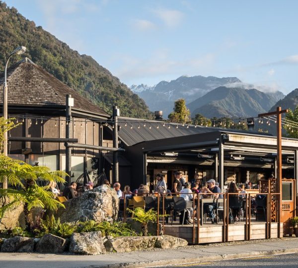 Monsoon Bar And Restaurant