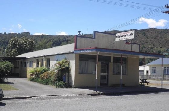 The Old Breadshop Backpackers